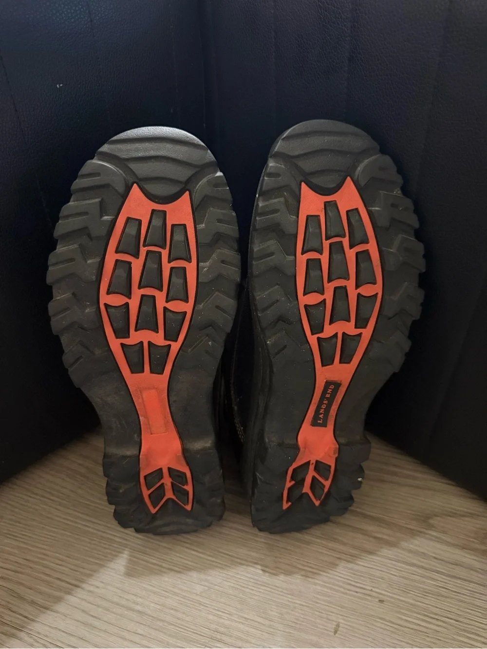 Mens Lands' End waterproof insulated hiking shoes Size 9